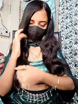 Parinaaz18 online show from April 6, 12:32 am