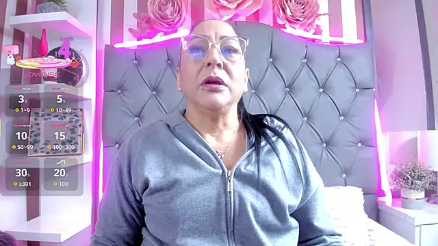 Gina Myers online show from October 19, 12:51 pm