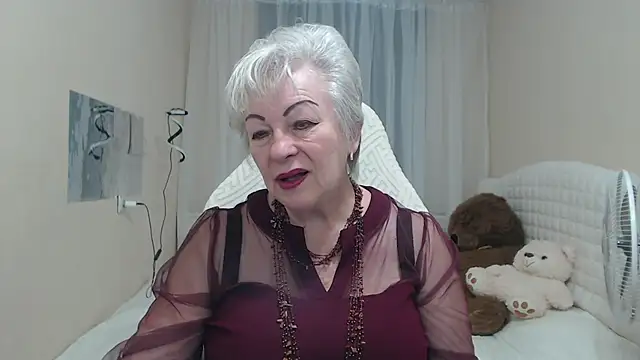Snapshot of KayleSmoll chatting on September 9, 6:30 pm KayleSmoll online show from September 9, 6:30 pm