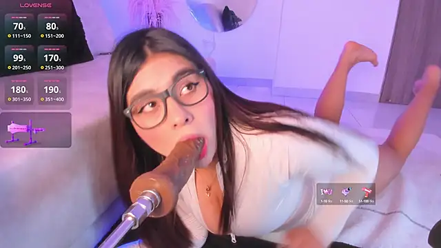 Danna adams01 online show from September 14, 3:21 pm