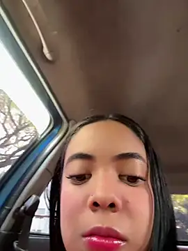 NAUGHTY LITTLE 18 online show from February 20, 3:02 pm