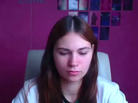 Loon Amore online show from November 3, 7:01 am