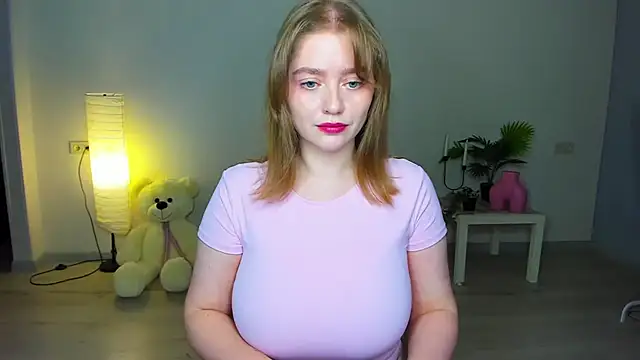 Snapshot of AidaPerry chatting on October 8, 6:12 pm AidaPerry online show from October 8, 6:12 pm