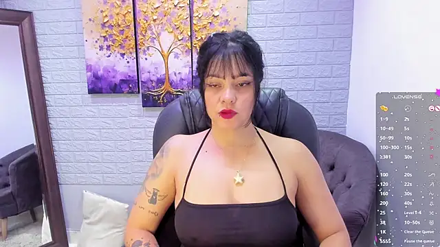 StefyGil  online show from October 7, 12:20 pm