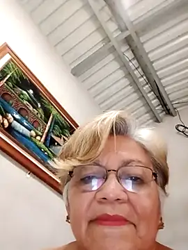 Madrastrahot69 online show from October 16, 4:09 pm