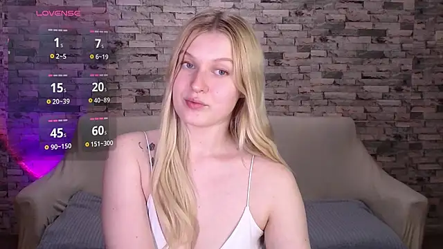 amiliduchess online show from April 29, 5:51 pm