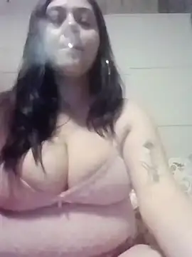 kriztal pretty online show from January 14, 12:37 am