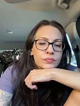 BeautifulMesss online show from January 31, 9:02 pm