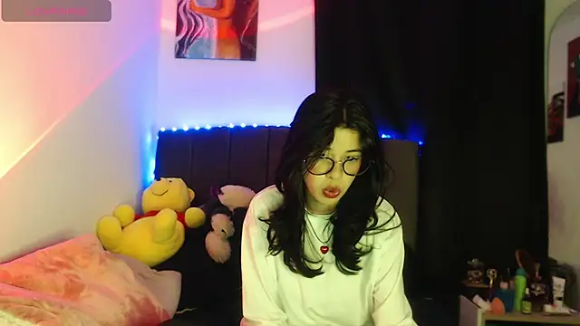 ily bea online show from March 7, 12:50 am