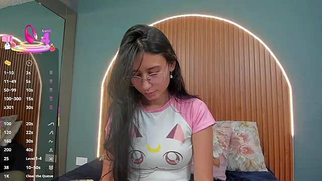 NayeCloud online show from January 9, 3:44 am