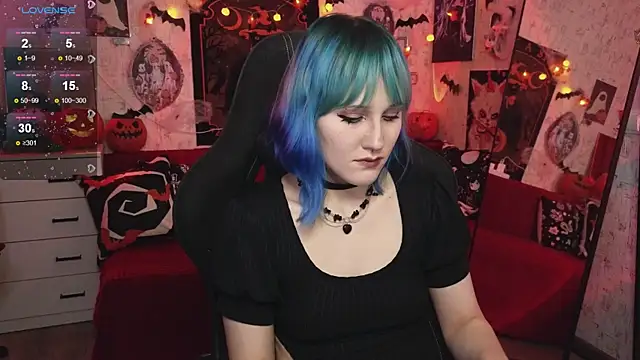 little Elika online show from October 26, 8:48 pm