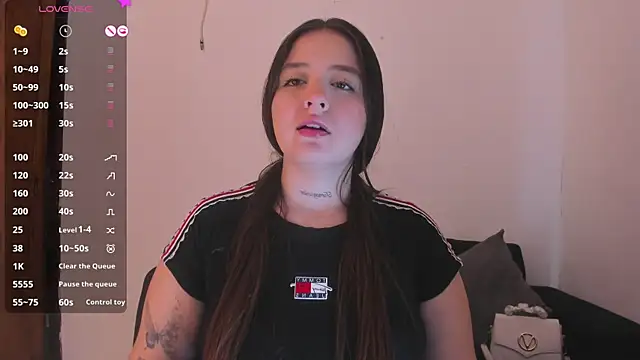 Sabrina Lennox online show from July 28, 3:26 am