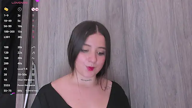 Sabrina Lennox online show from February 12, 3:30 am