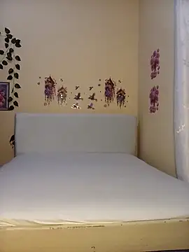 sexxylucia online show from March 31, 3:34 pm