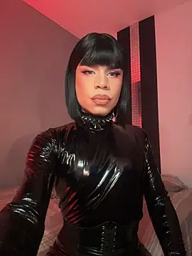 LucyGiraldo online show from July 10, 6:08 pm