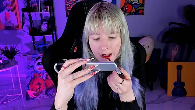 LexiWenford online show from November 12, 3:15 am