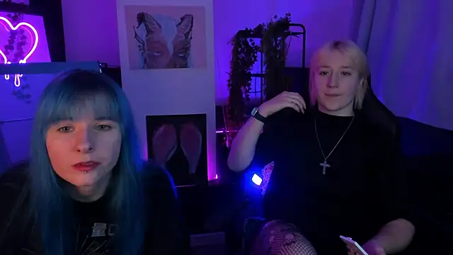 LexiWenford online show from September 19, 6:34 am