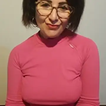 Viola8p online show from December 4, 3:03 pm