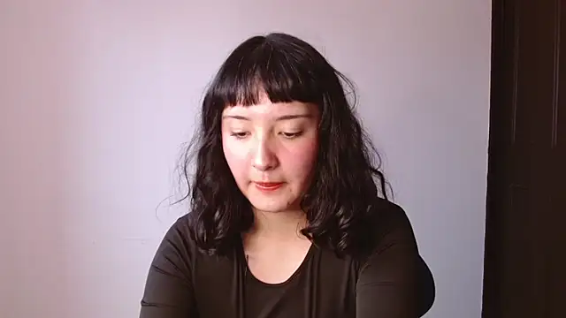 alexaa08 online show from April 1, 9:23 pm