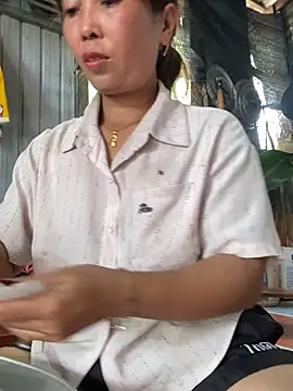 Linaannn online show from March 21, 6:29 am