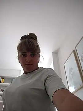 CoddessCrystal online show from September 13, 11:18 am