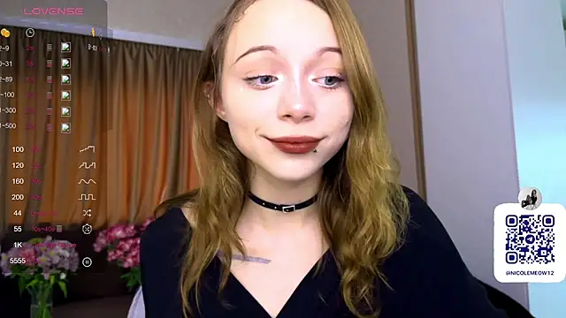  SofiaBrown online show from May 3, 1:58 pm