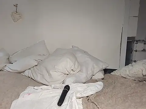 gymyagirlll online show from November 23, 11:06 pm