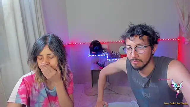 Snapshot of linnie_ chatting on September 16, 8:28 pm linnie  online show from September 16, 8:28 pm