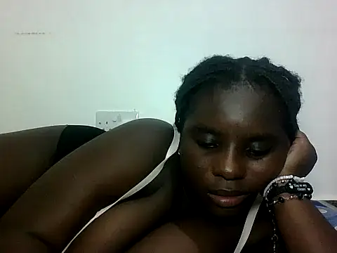 Snapshot of hotebbbyy chatting on October 5, 7:19 pm hotebbbyy online show from October 5, 7:19 pm