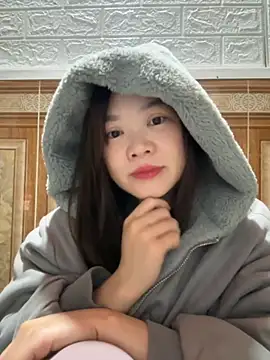 Hellen 111 online show from October 31, 8:51 am