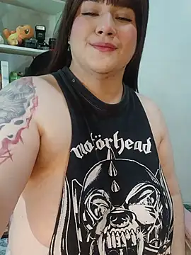 ItsNaiixa online show from June 28, 4:46 pm