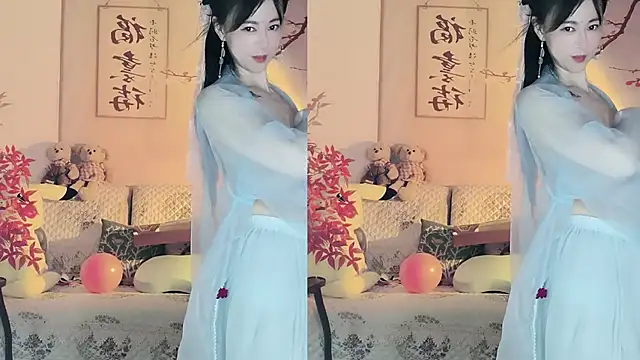 Snapshot of Lisa-s chatting on October 10, 2:38 am Lisa-s online show from October 10, 2:38 am