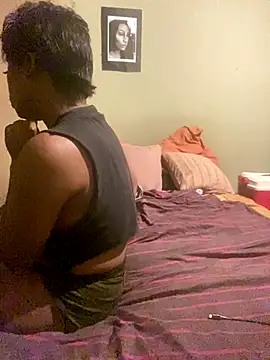 Moorella1 online show from December 18, 4:34 pm