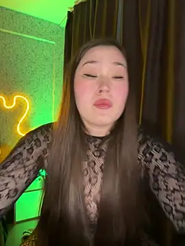 your toxic cum online show from April 24, 6:11 pm