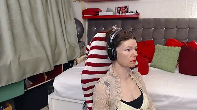 kellyterapy online show from April 20, 11:08 pm