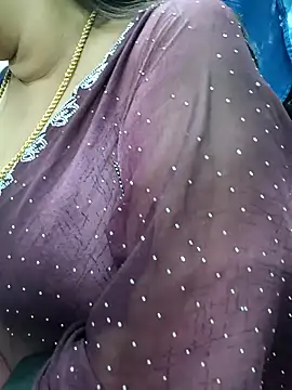 ashikaa r online show from October 5, 3:33 am