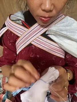 Laura8910 online show from October 31, 6:04 am