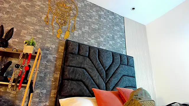 JuliaRose ks online show from November 5, 7:30 pm