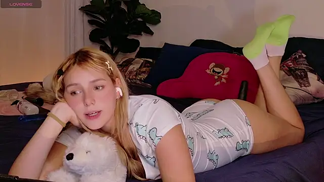 AlinaCarter online show from May 19, 1:23 am