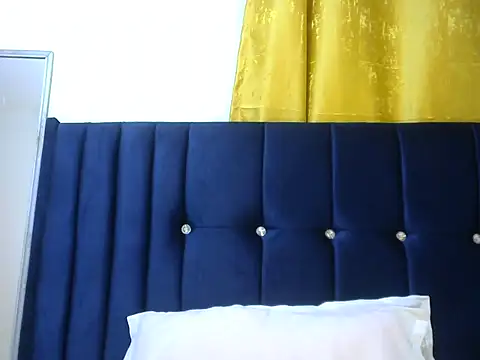 Snapshot of Sexy_lla chatting on September 18, 7:07 am Sexy lla online show from September 18, 7:07 am