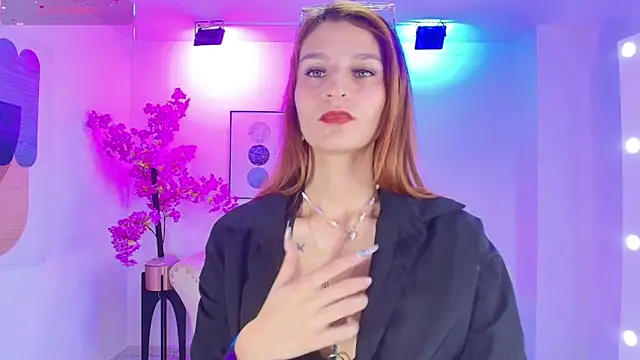 Snapshot of Tamara_slimx chatting on October 16, 4:15 am Tamara slimx online show from October 16, 4:15 am