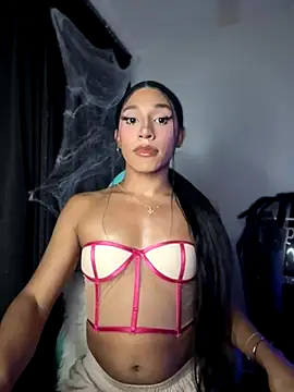 Snapshot of Emaa- chatting on October 15, 10:56 pm Emaa- online show from October 15, 10:56 pm