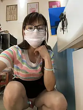 andii-1 online show from March 22, 1:44 am