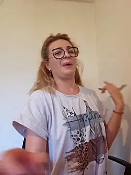 Selenna emma online show from October 13, 2:09 pm