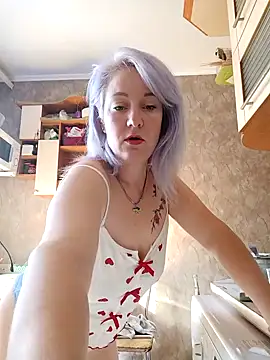 Tina Alev online show from September 24, 6:23 am