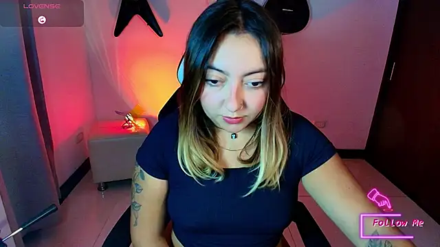 miaawild online show from October 11, 12:15 am