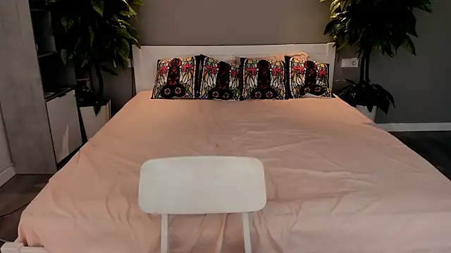CandyBooms  online show from September 21, 12:15 pm