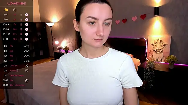 Snapshot of annacooleman chatting on September 10, 2:33 am annacooleman online show from September 10, 2:33 am