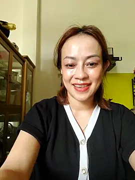Snapshot of Baby-bigboobs2024 chatting on October 15, 6:49 am Baby-bigboobs2024 online show from October 15, 6:49 am