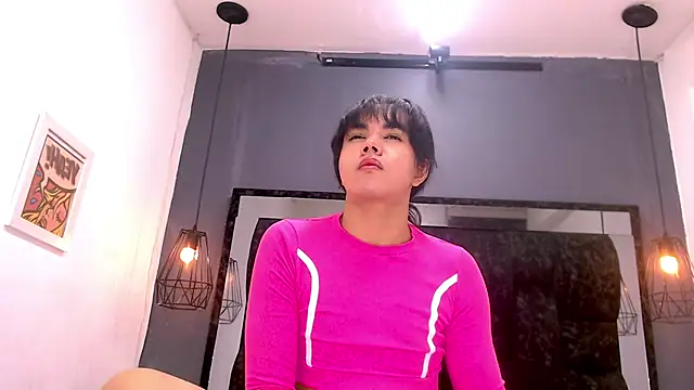 AndreaGil  online show from November 28, 7:39 pm